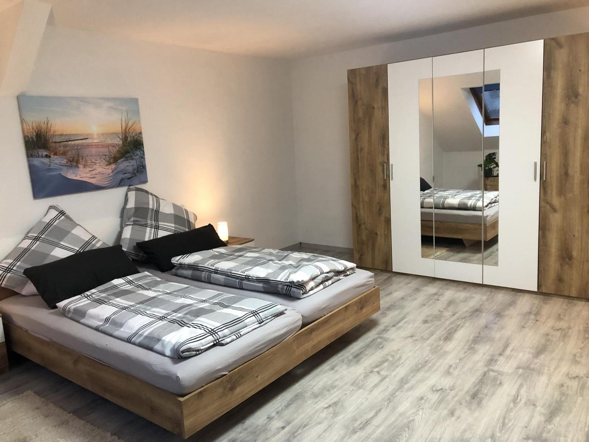 Moderne Vollmoeblierte Wohnung Zwickau Exteriör bild