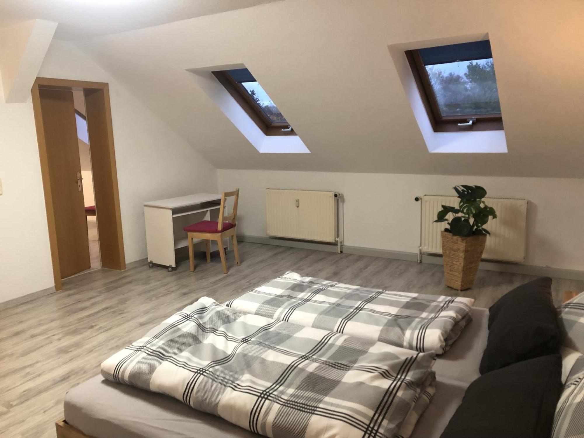 Moderne Vollmoeblierte Wohnung Zwickau Exteriör bild